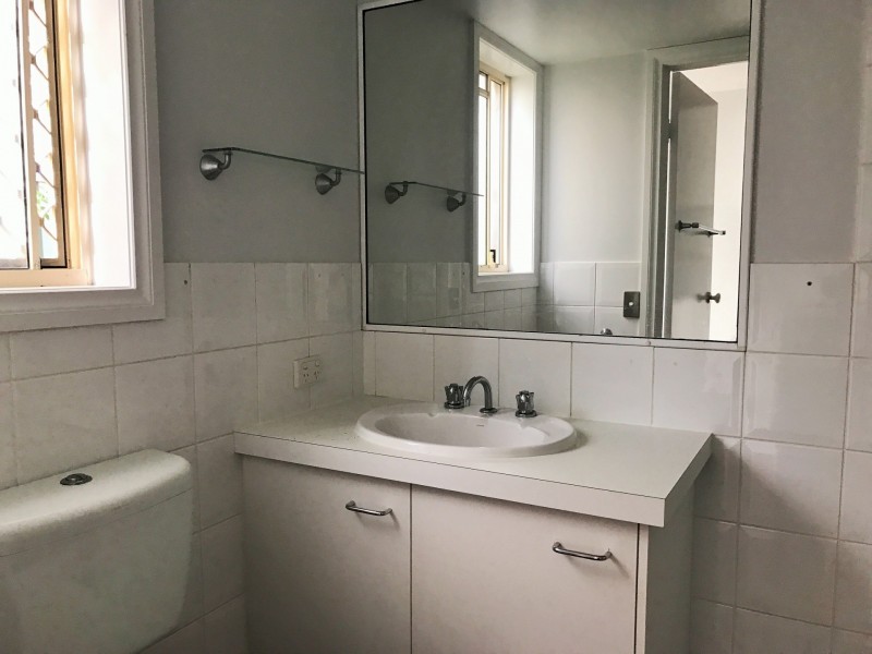 2/512 Coolangatta Rd, Tugun QLD 4224