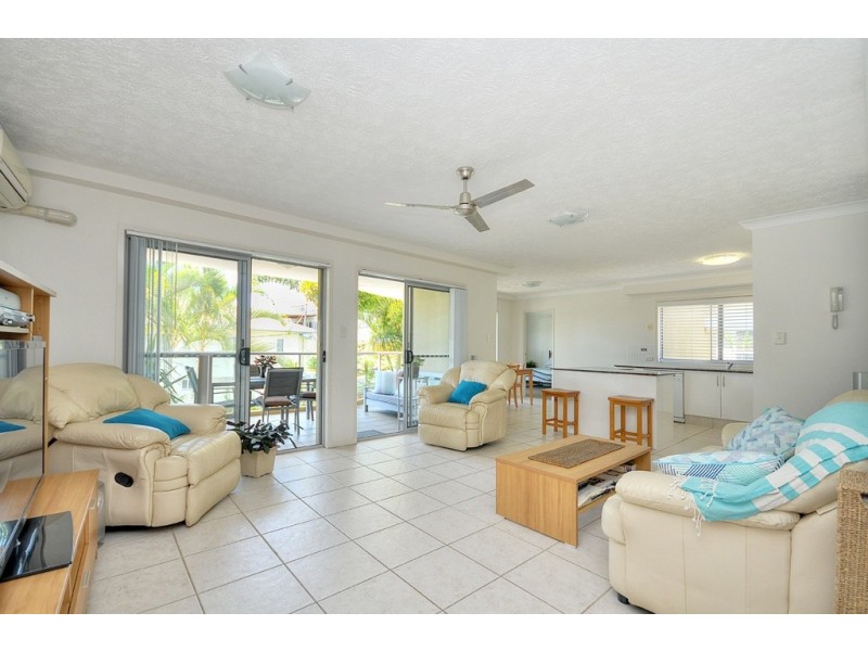 6/50 Miles Street, Kirra QLD 4225