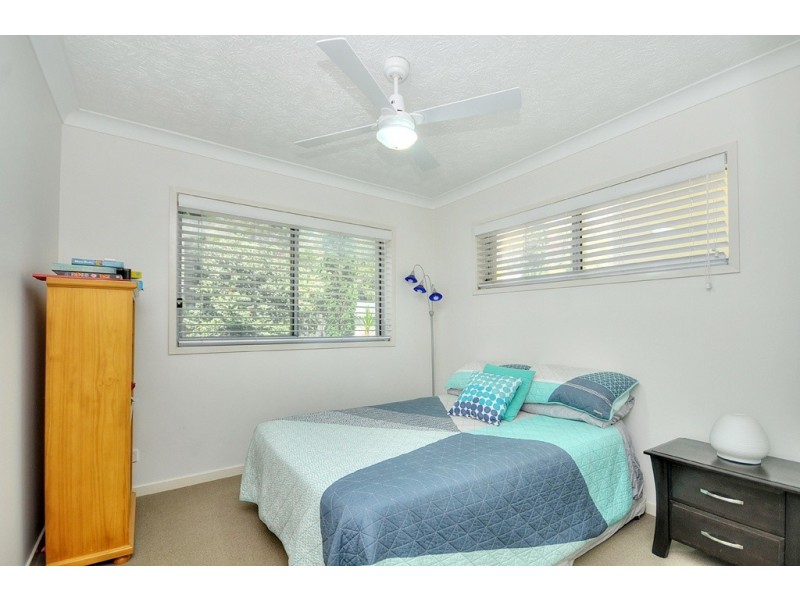6/50 Miles Street, Kirra QLD 4225