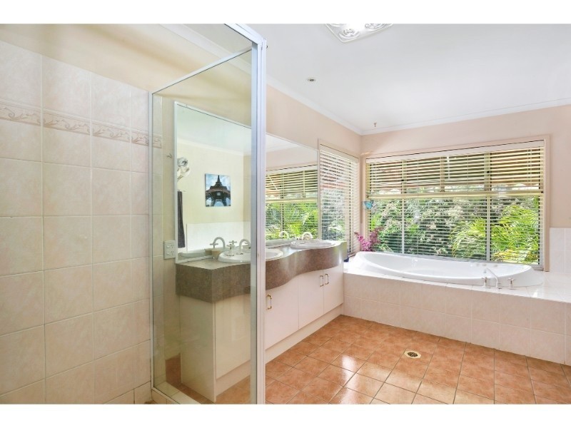 14 Whiteash Road, Bonogin QLD 4213