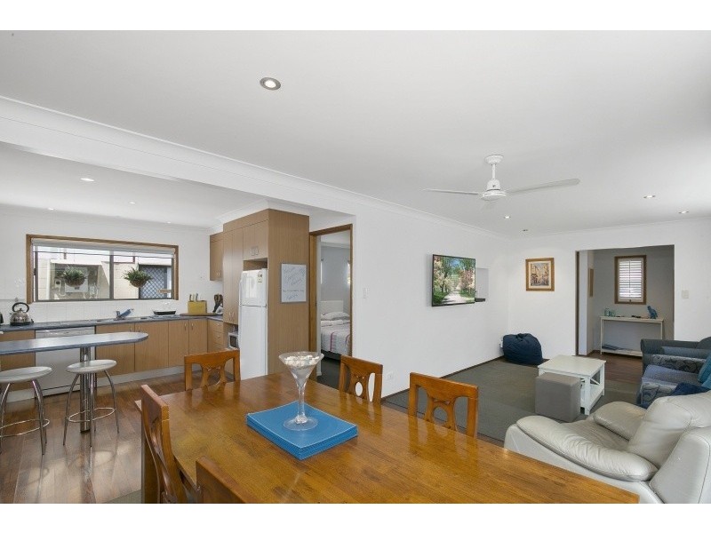 10-14 Currumbin Creek Road, Currumbin Waters QLD 4223