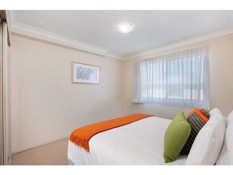 24/37 Golden Four Drive, Bilinga QLD 4225