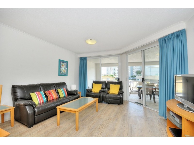 202/4-10 Douglas Street, Kirra QLD 4225