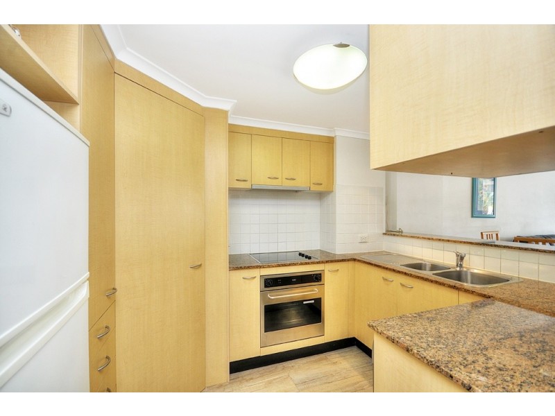 202/4-10 Douglas Street, Kirra QLD 4225