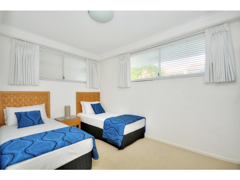 202/4-10 Douglas Street, Kirra QLD 4225