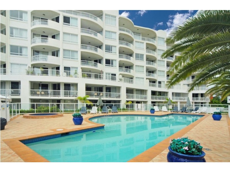 202/4-10 Douglas Street, Kirra QLD 4225