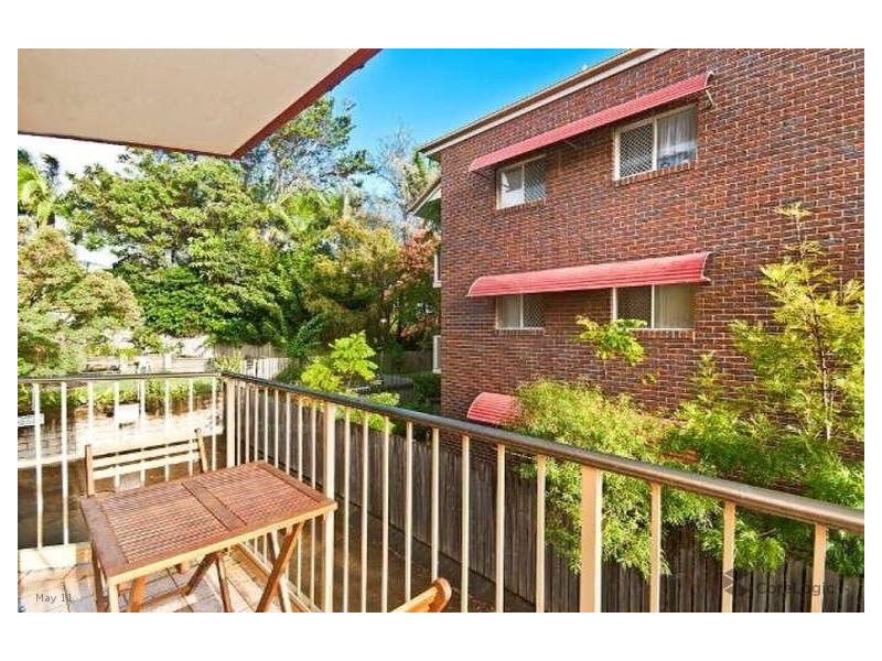 3/4 Rolan Court, Palm Beach QLD 4221