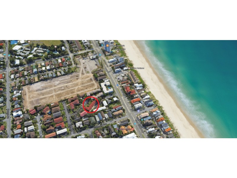 3/4 Rolan Court, Palm Beach QLD 4221