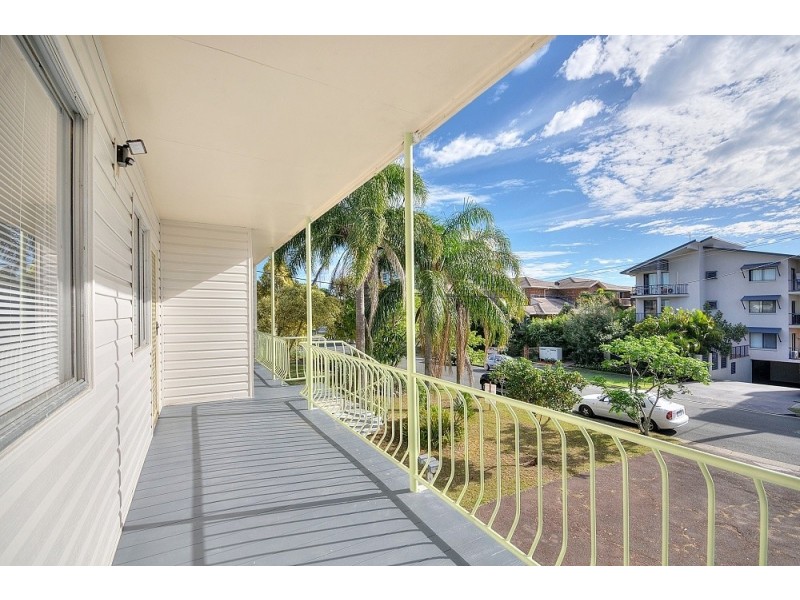 2/32 South Street, Coolangatta QLD 4225