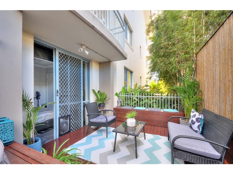 108/92 Musgrave Street, Kirra QLD 4225