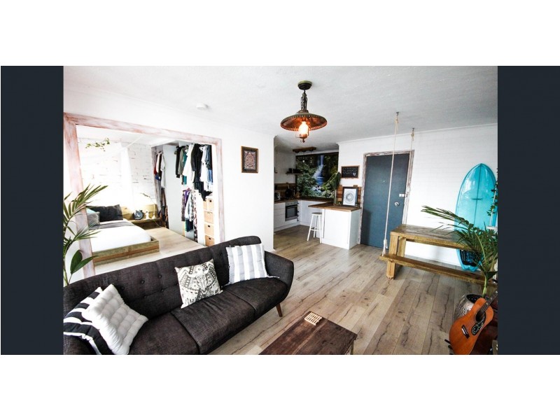 11/22 Musgrave Street, Coolangatta QLD 4225