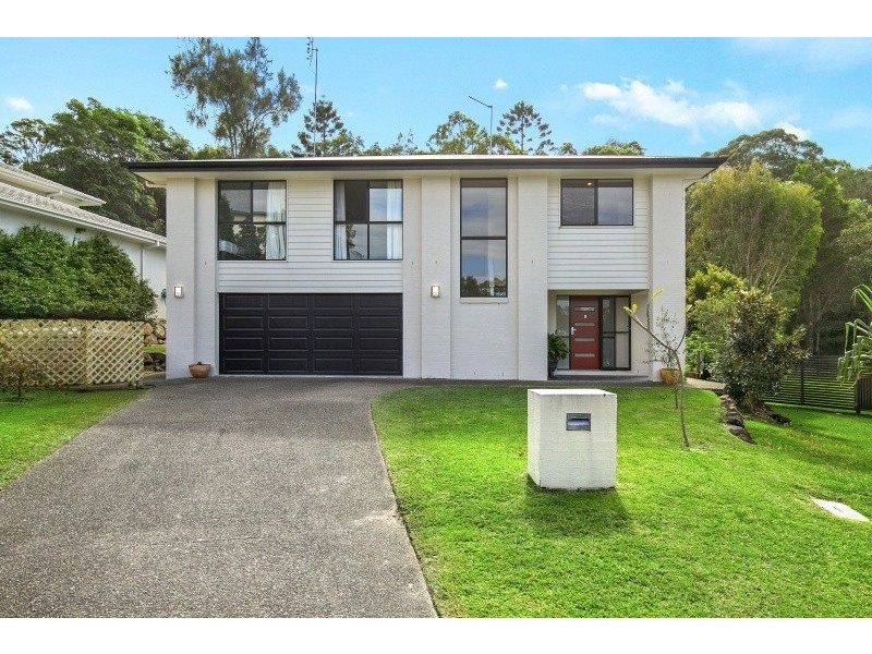 6 Silveraspen Grove, Pottsville NSW 2489