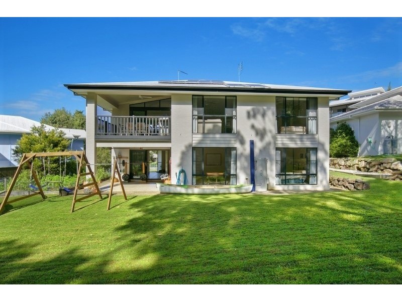 6 Silveraspen Grove, Pottsville NSW 2489