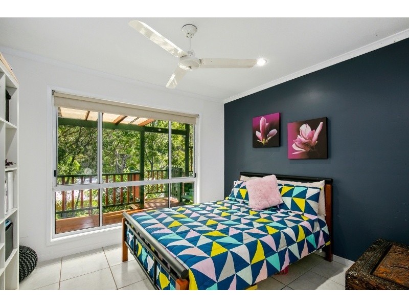 32 Beaumont Court, Currumbin Waters QLD 4223