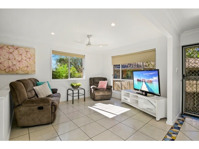 32 Beaumont Court, Currumbin Waters QLD 4223