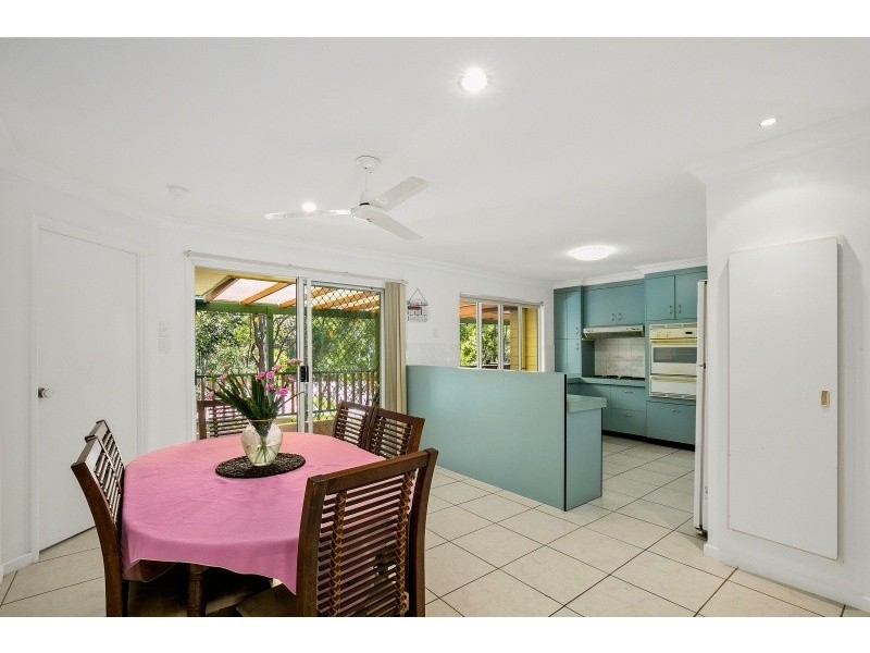 32 Beaumont Court, Currumbin Waters QLD 4223