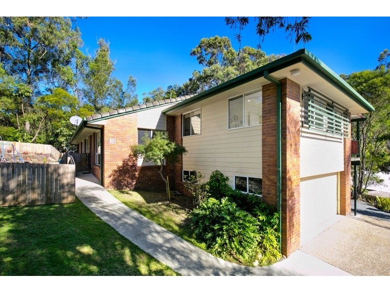 32 Beaumont Court, Currumbin Waters QLD 4223