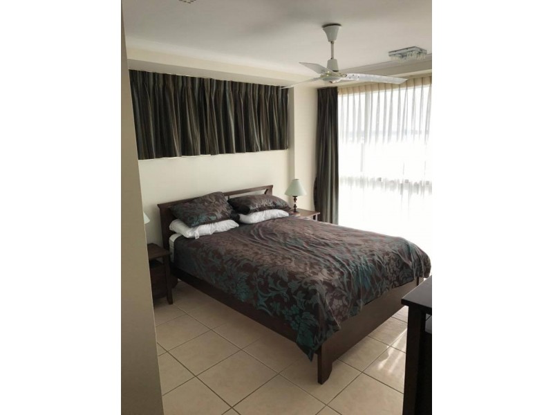 44/80 Marine Parade, Coolangatta QLD 4225