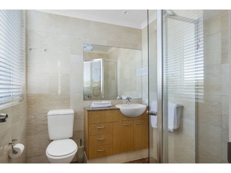 704/4-10 Douglas Street, Coolangatta QLD 4225