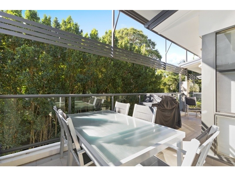 10/66 Mclean Street, Coolangatta QLD 4225