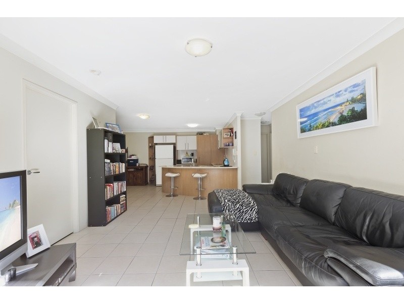 10/66 Mclean Street, Coolangatta QLD 4225