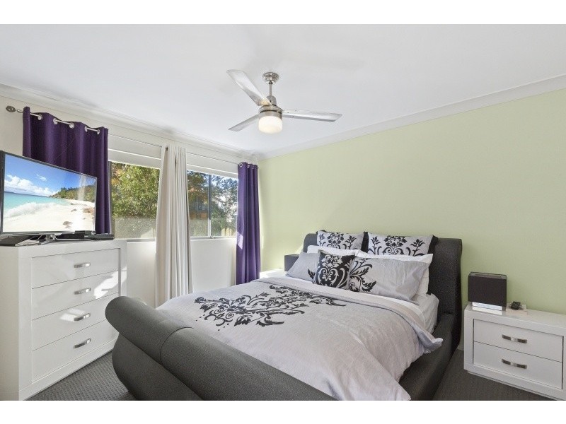 10/66 Mclean Street, Coolangatta QLD 4225