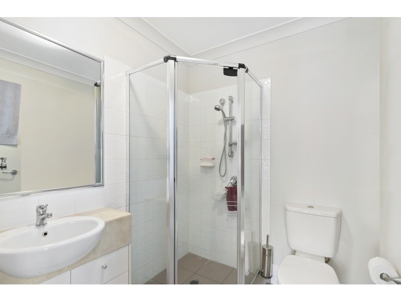 10/66 Mclean Street, Coolangatta QLD 4225