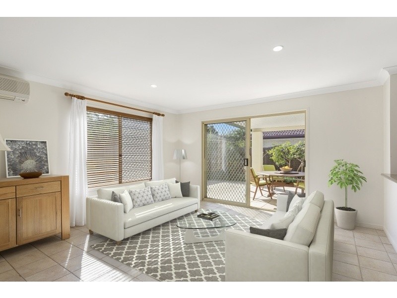 4 Wharton Street, Varsity Lakes QLD 4227