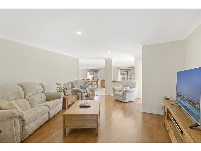 4 Wharton Street, Varsity Lakes QLD 4227