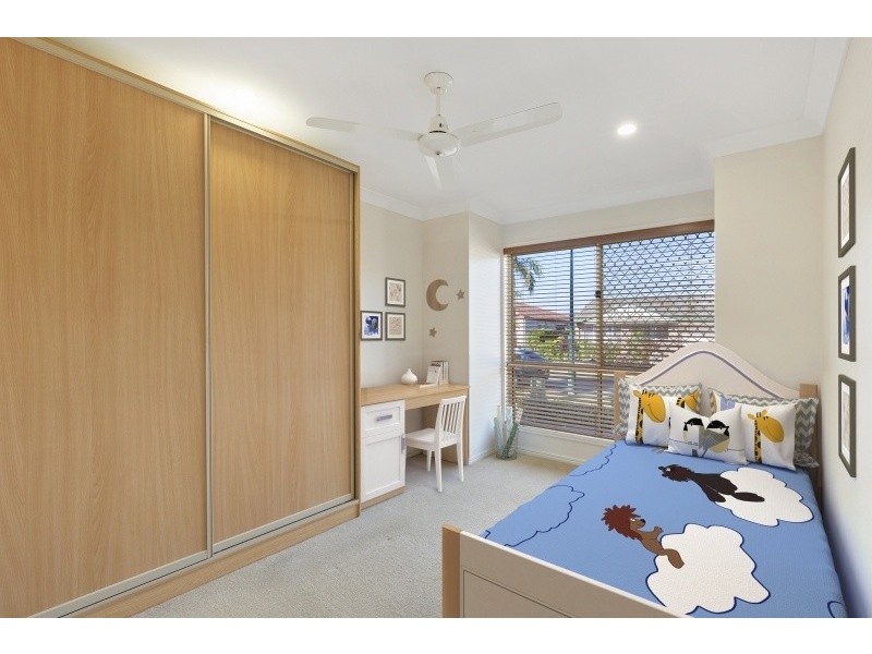 4 Wharton Street, Varsity Lakes QLD 4227