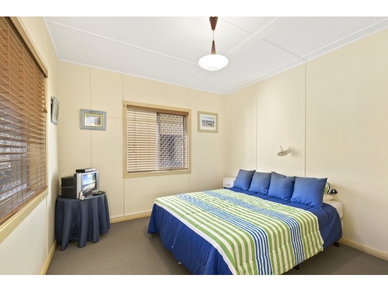 2/10 Lord Street, Kirra QLD 4225