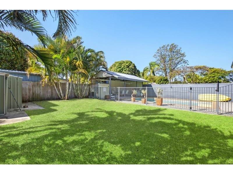 13 Cooloon Crescent, Tweed Heads South NSW 2486