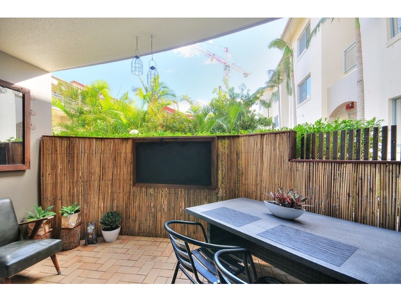 108/92 Musgrave Street, Kirra QLD 4225