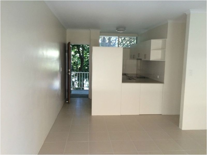 1/26 Garrick Street, Coolangatta QLD 4225