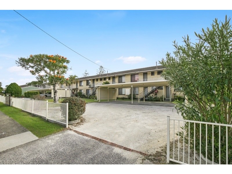 10/17 Coolangatta Road, Kirra QLD 4225
