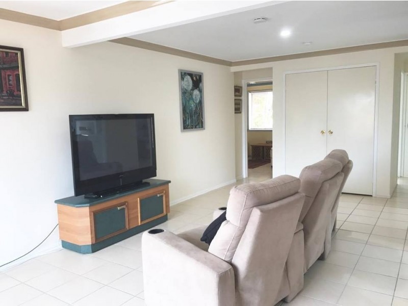 2/16 Daimler Drive, Bundall QLD 4217