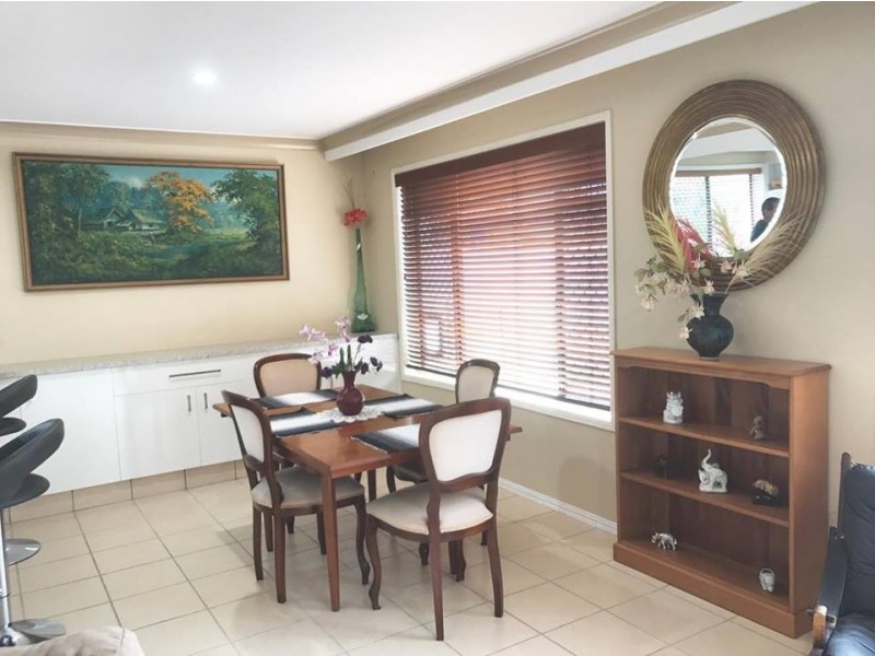 2/16 Daimler Drive, Bundall QLD 4217