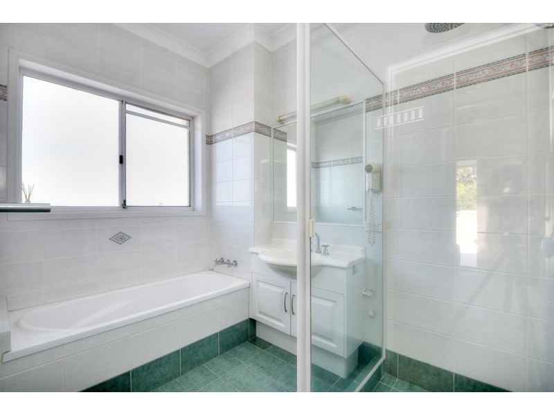 7/20 Marine Parade, Coolangatta QLD 4225