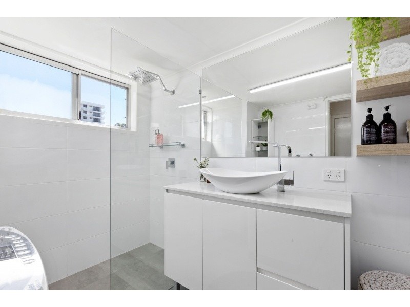 7/126 Musgrave Street, Coolangatta QLD 4225