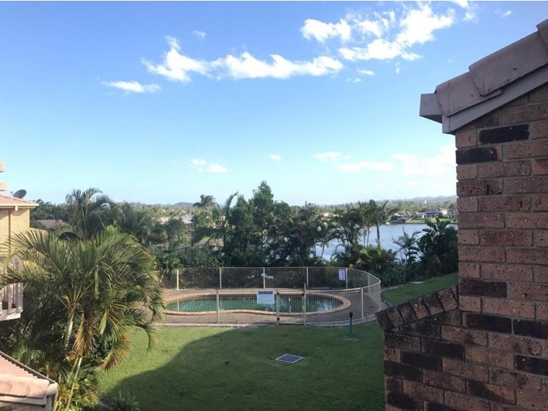 6/280 Christine Avenue, Varsity Lakes QLD 4227