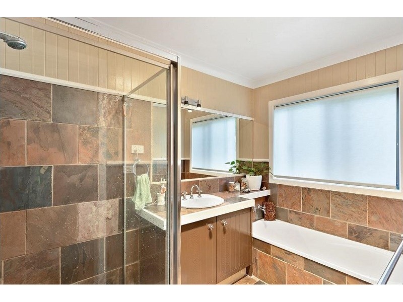 22 Hoffschildt Drive, Currumbin Waters QLD 4223