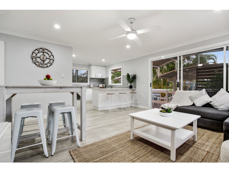 1/63 Laguna Avenue, Palm Beach QLD 4221