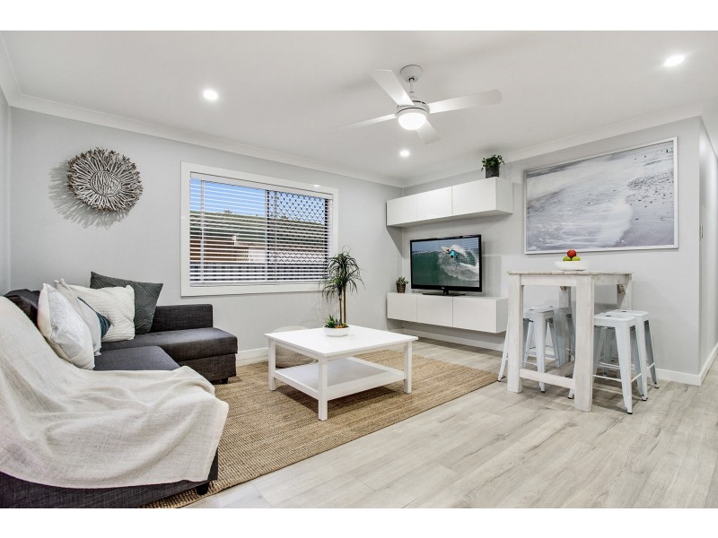 1/63 Laguna Avenue, Palm Beach QLD 4221