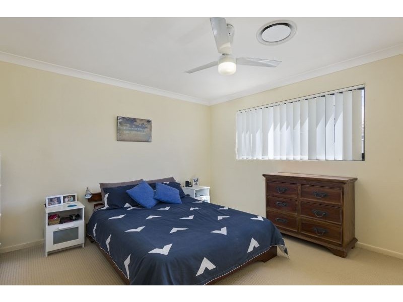 8/33 Dixon Street, Coolangatta QLD 4225