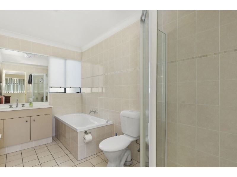 8/33 Dixon Street, Coolangatta QLD 4225