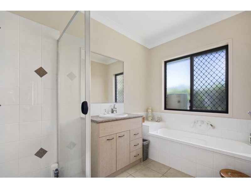 16 Rathbone Court, Mudgeeraba QLD 4213