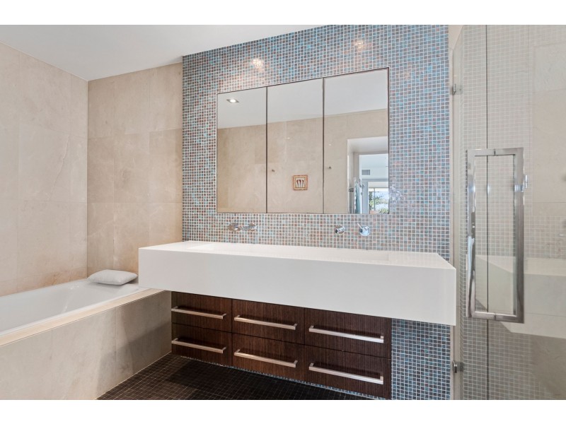 4/60 Musgrave Street, Kirra QLD 4225