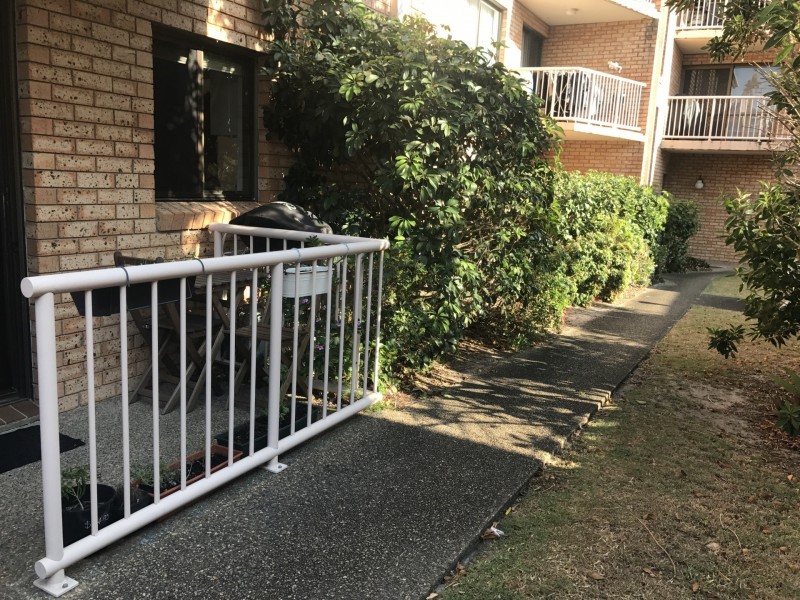 2/44 Coolangatta Road, Kirra QLD 4225