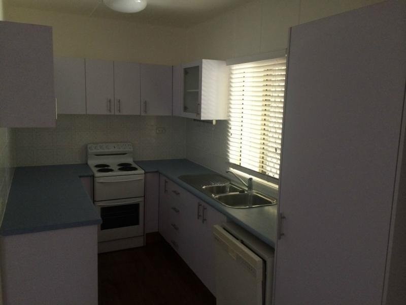 2/133 Golden Four Drive, Bilinga QLD 4225
