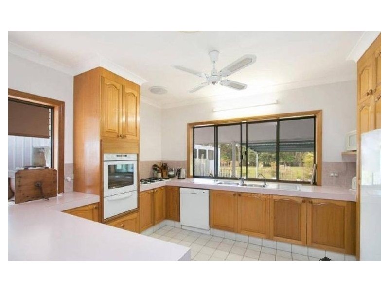 34 Larch Street, Tallebudgera QLD 4228